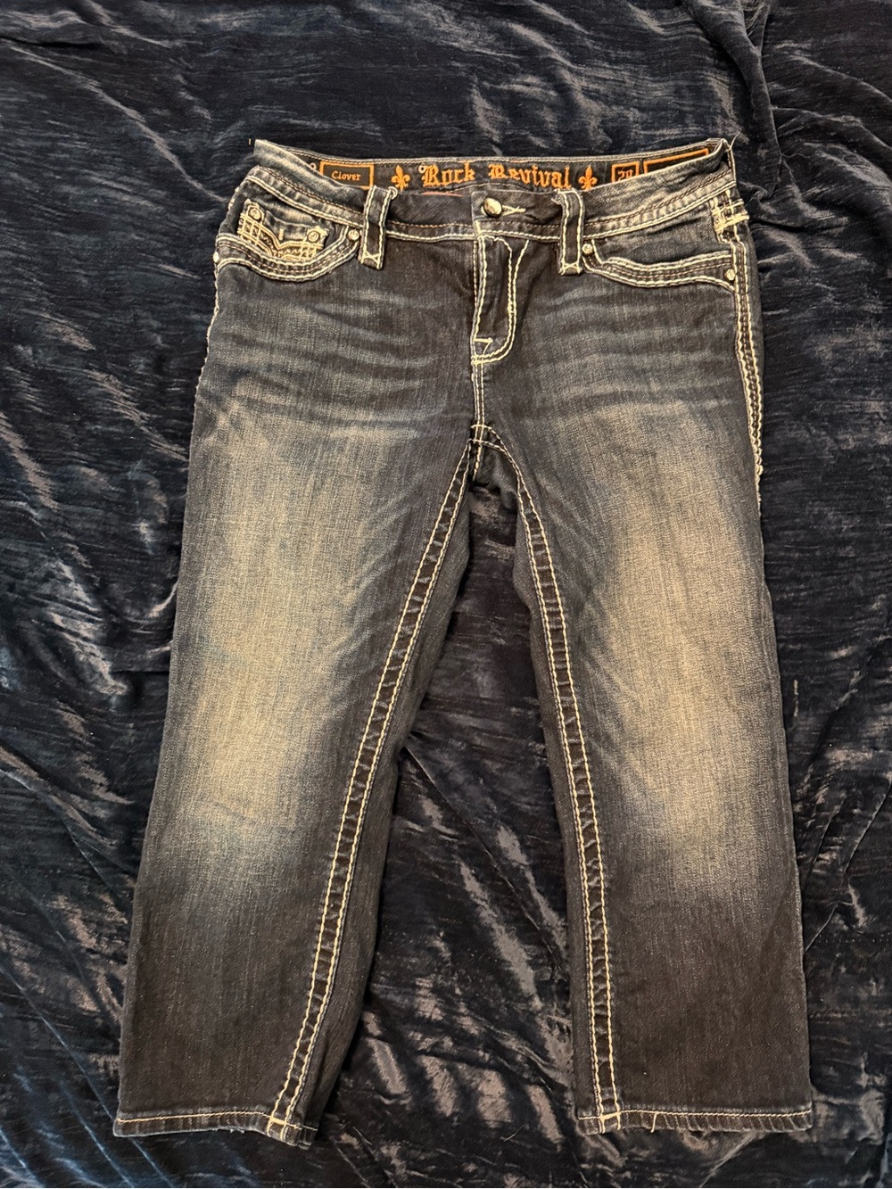 Rock Revival Women’s Washed Black Distressed Jean capri’s